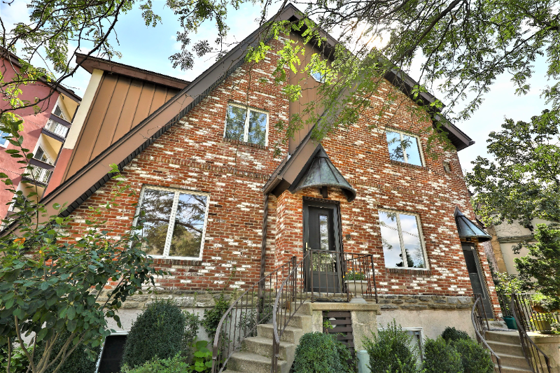 Philadelphia Townhome: 8 Rex Avenue