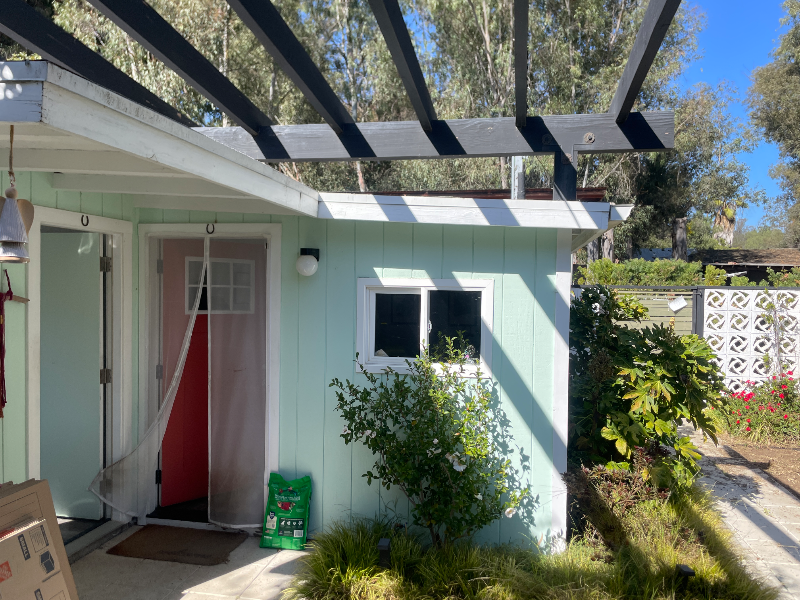 Fallbrook House: 1120 Palomino Rd