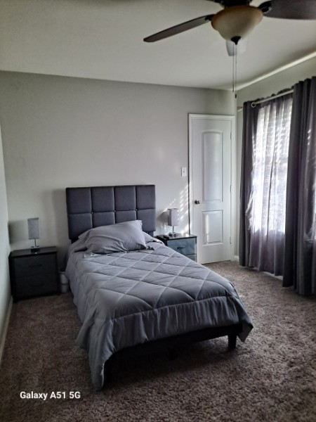 Fort Worth Single Room: 6101 Chalk Hollow Dr