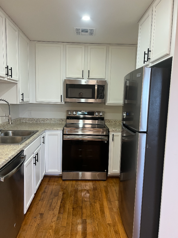 Phoenix House: 9610 N 11th Ave Apt A