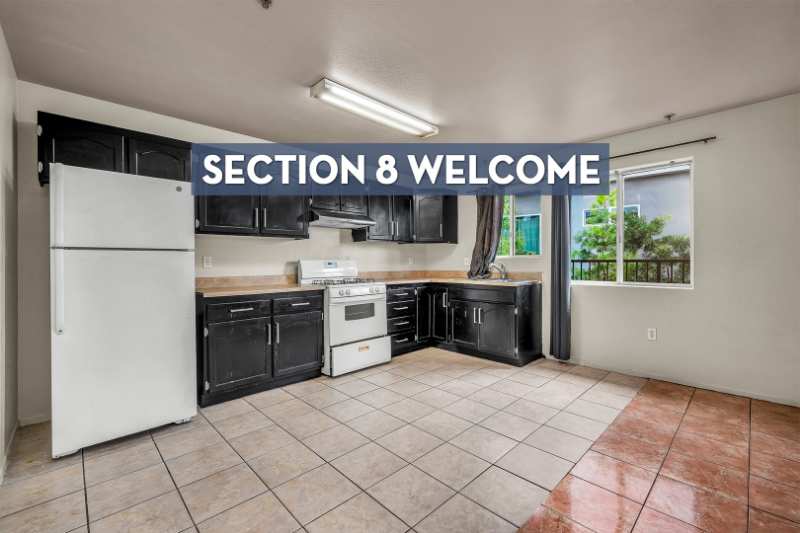 Los Angeles Apartment: 5231 North Huntington Drive