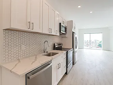 Philadelphia Apartment: 1622 Point Breeze Ave