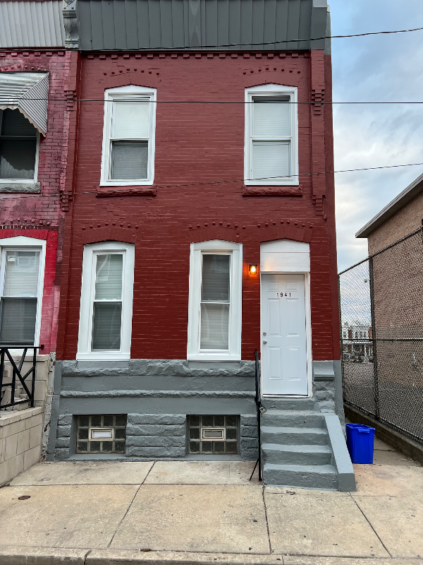 Philadelphia Townhome: 1941 n Stanley st