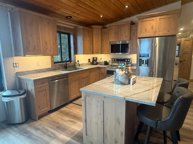 Polson House: 31179 Grinde Bay Lane