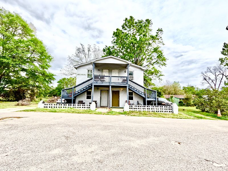 conway Condo: 1517 Tinkertown Ave