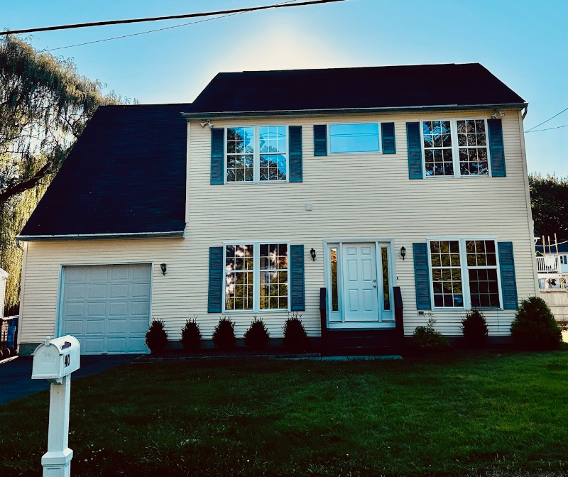 Norwalk House: 40 Marlin Drive