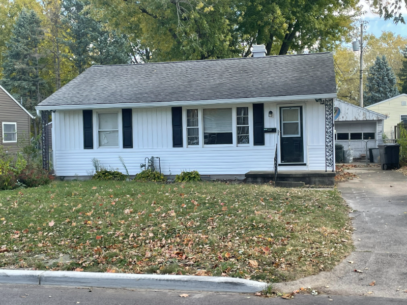 Lafayette House: 2433 Euclid Ave