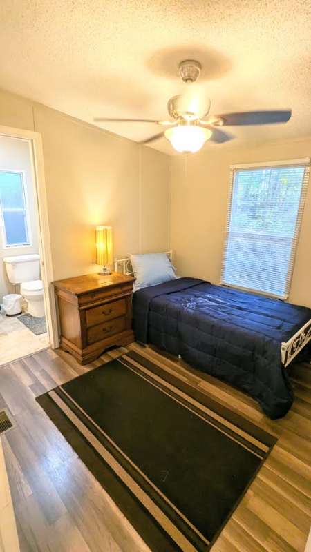 Maiden Apartment: 3738 Vickery Dr, Maiden NC