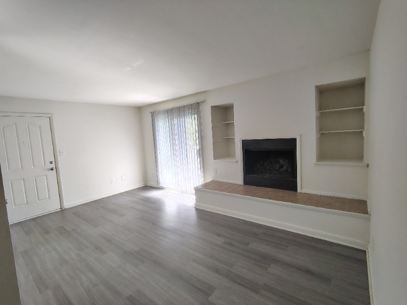 Lynchburg Apartment: 600 Reusens Road
