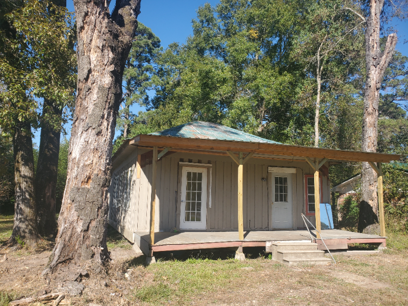 Oberlin House: 614 4th Avenue