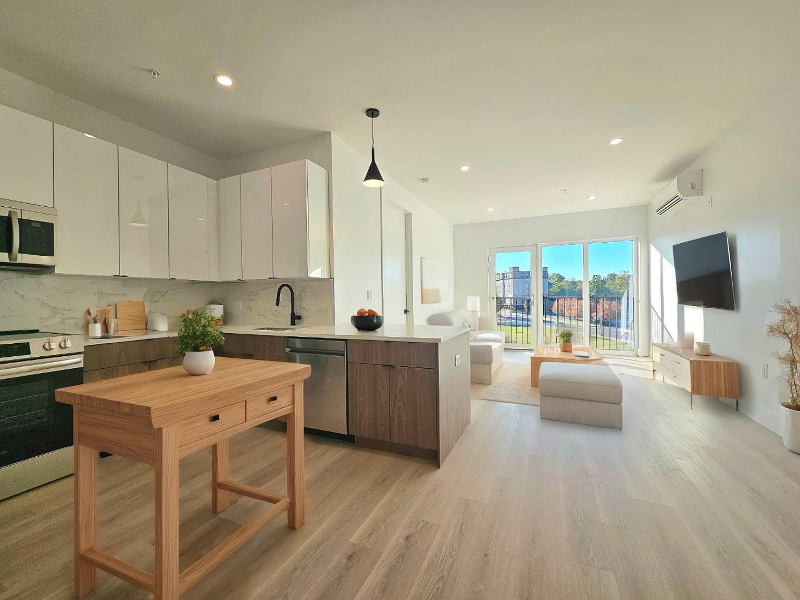 newark Apartment: 19 Livingston St