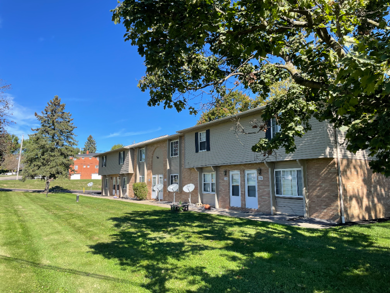 North Canton Townhome: 4640 Applegrove NW