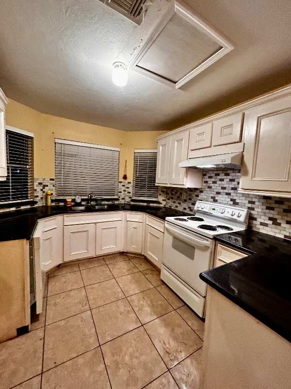 Katy House: 1619 Bugle Run