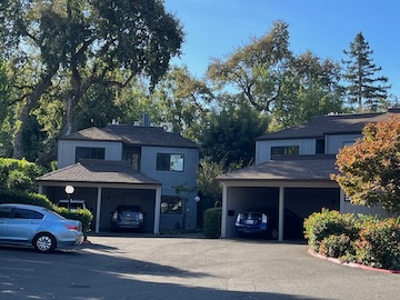 Novato Townhome: 1421 Elm Drive