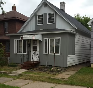 Chisholm House: 413 SW 1st Street