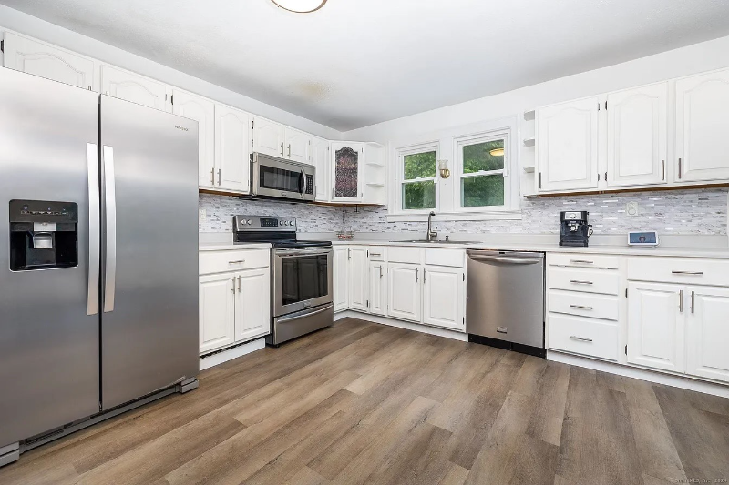 Vernon House: 29 1/2 Mountain Street