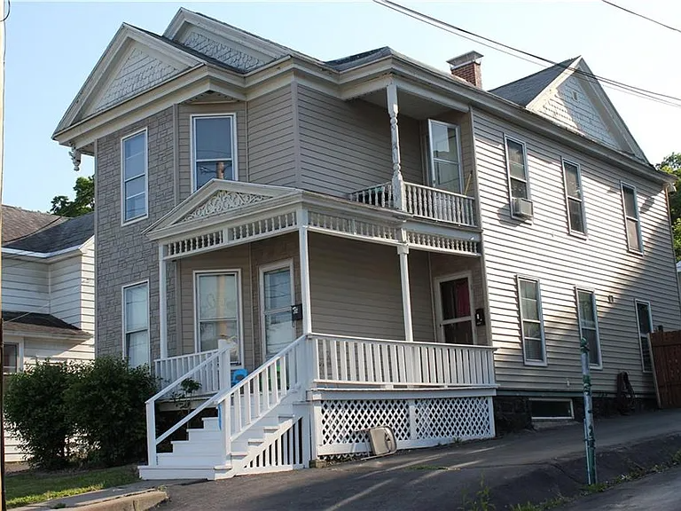 Solvay Multiplex: 222 Caroline Ave