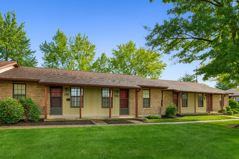 Celina Apartment: 624 Cumberland Drive