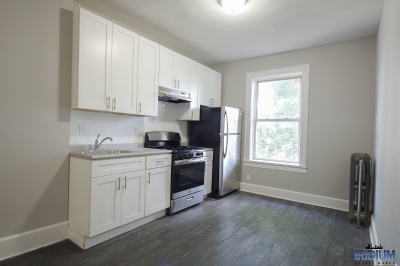 Elizabeth Apartment: 471 Madison Avenue