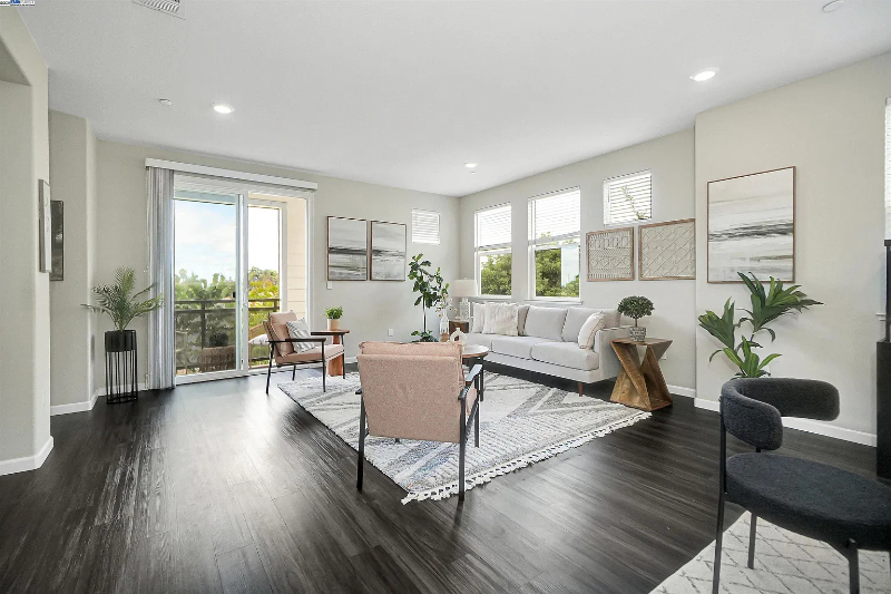 Hayward Single Room: 26583 Greta Ln