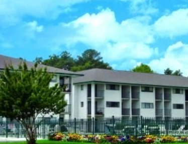 Wilmington Apartment: 448 Racine Dr