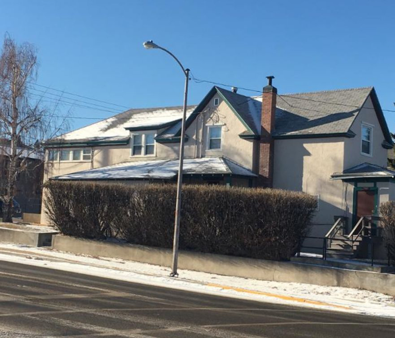 Helena Apartment: 1125 E Broadway St
