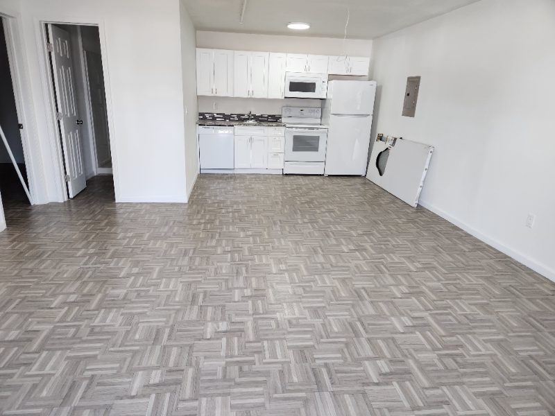 Gooding Apartment: 1120 Montana St