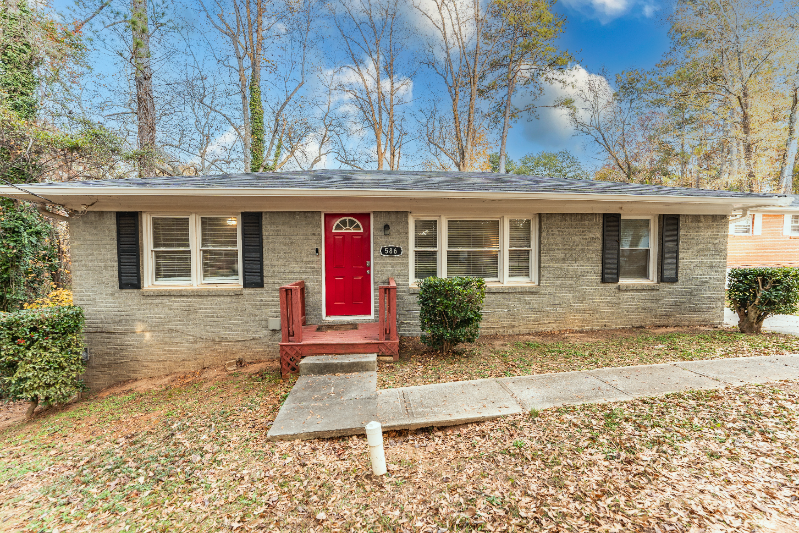 Atlanta Multiplex: 586 Oakside Dr SW