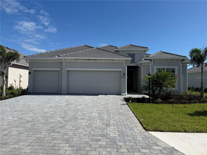 Bradenton House: 5543 Lightning Whelk