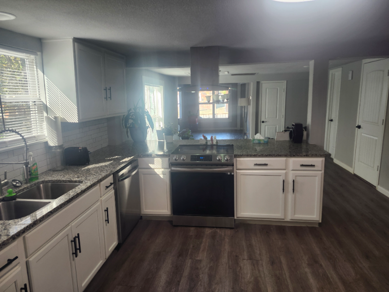 Sherman Other: 714 E. Lamar St