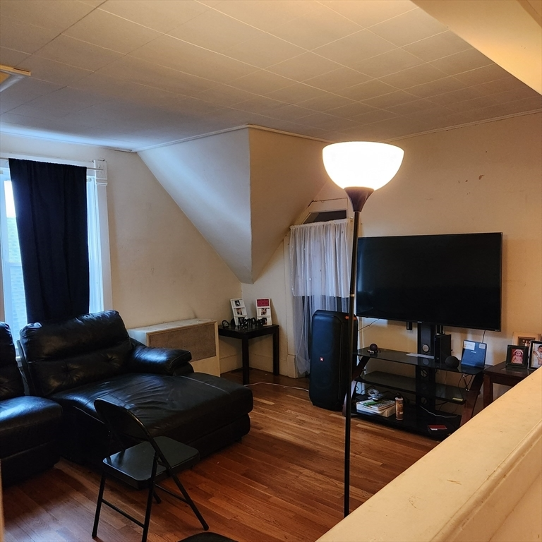 Worcester Multiplex: 213 Lincoln St