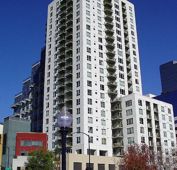 San Diego Condo: 1240 India St.