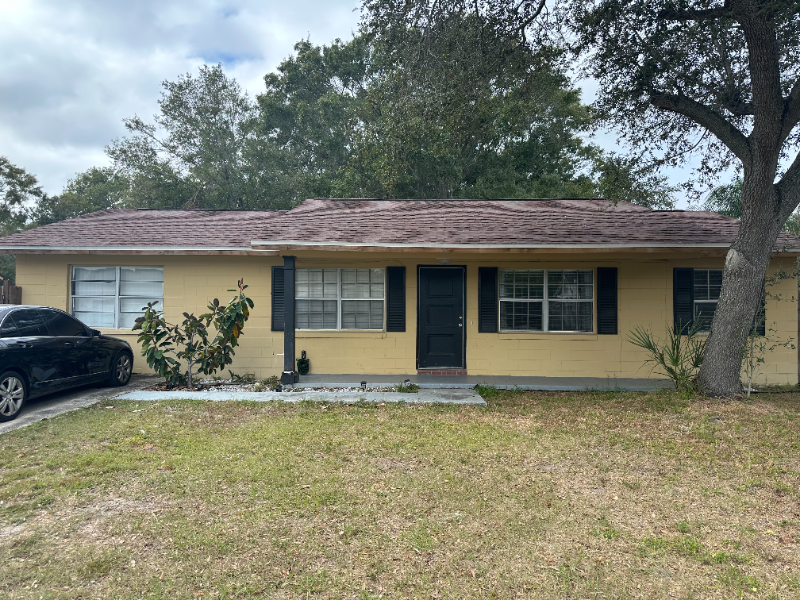 Tampa House: 913 Maydell Ct