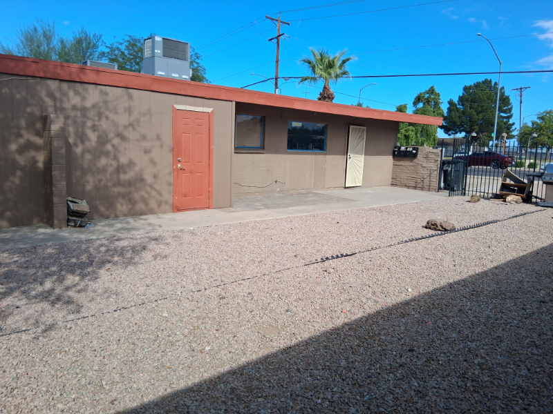 Mesa Multiplex: 1745 e Broadway rd