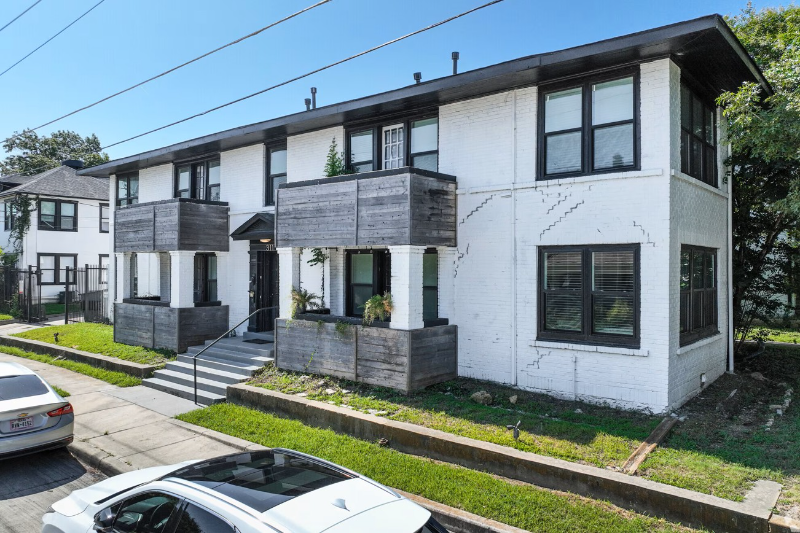 Fort Worth Apartment: 301-311 W Leuda St, Fort Worth, TX 76104