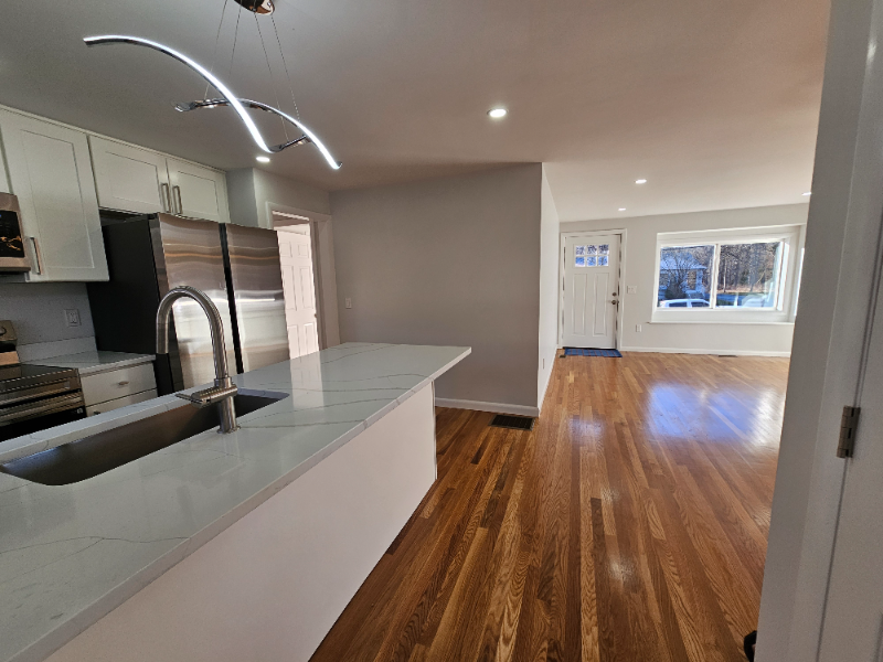 Worcester House: 8 Sussex Ln