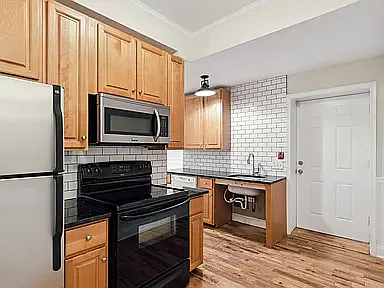 Philadelphia Apartment: 1723 Master