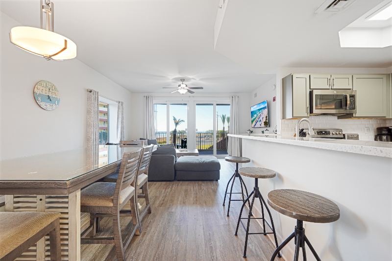 Panama City Beach Condo: 15928 Front Beach Rd