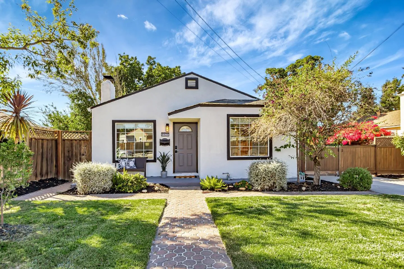 San Jose Single Room: 2571 Los Coches