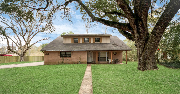 Prairie View House: 318 Elm Street