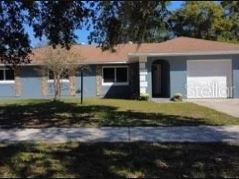 Orlando House: 4751 Beacon St