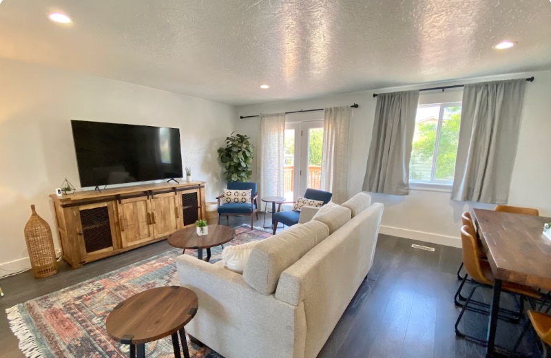 Salt Lake City Townhome: 642 star Crest Dr, W