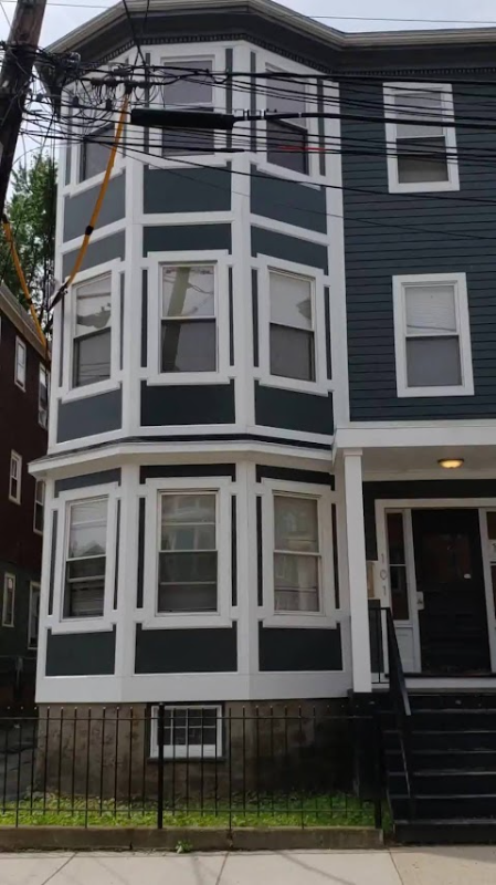 Boston Apartment: 101 Calumet Street