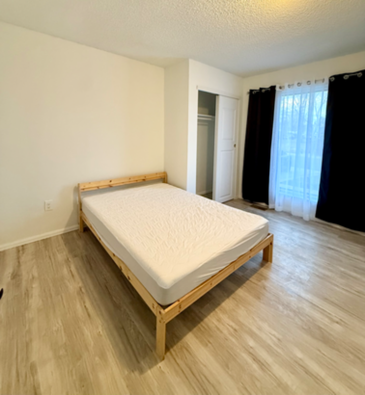 Federal Heights Single Room: 2708 W 98th Drive