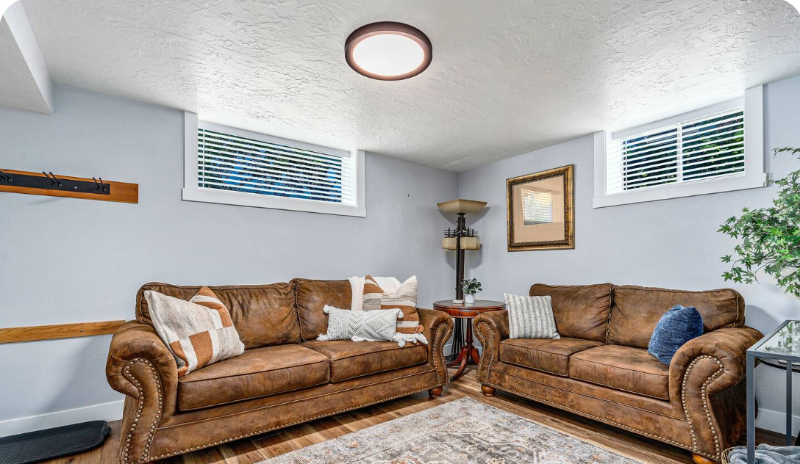 Salt Lake City Townhome: 444 N Oakley St