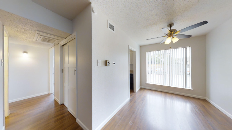 Dallas Apartment: 5221 Bonita Avenue