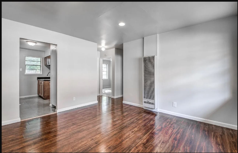 Memphis Apartment: 607 E Mclemore Avenue