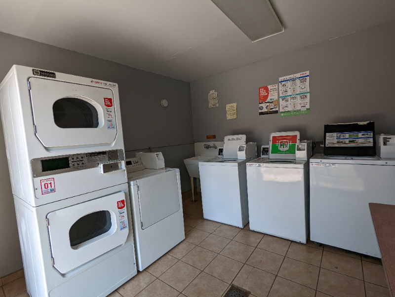 Stockton Apartment: 1003 Leaf Ave.