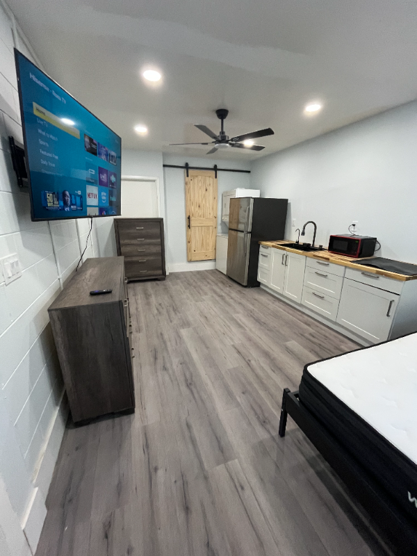 Kissimmee House: 740 Jenkins St