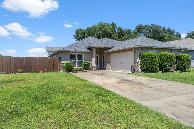 Milton House: 5508 Peach Dr